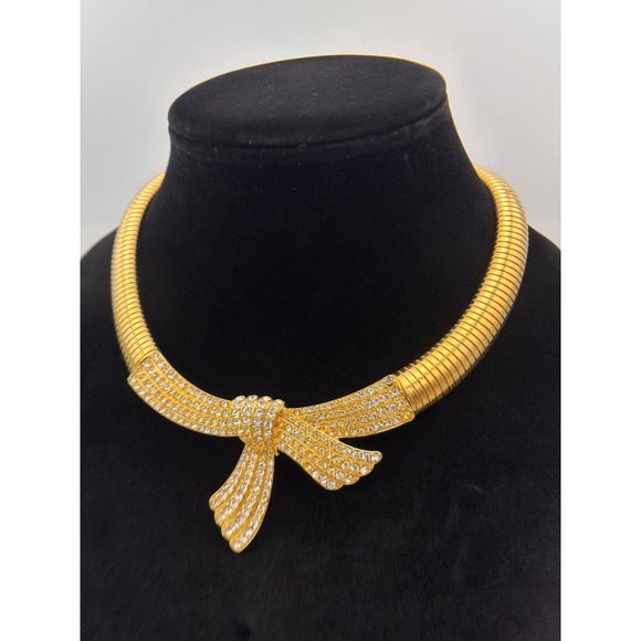Monet Jewelry - Monet Vintage Gold Tone Omega Pave Rhinestone Bow‎ Collar 80s Statement Necklace